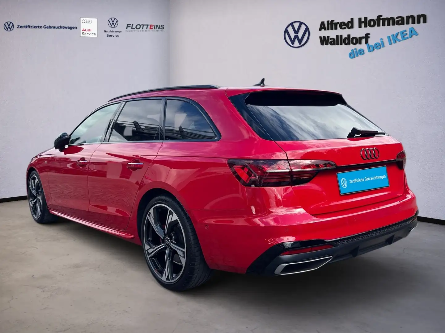 Audi A4 Avant 40 TFSI S tronic LM LED NAVI Rojo - 2