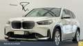 BMW iX1 IX1 A XDRIVE30 xLine AHK KomfortZ SHZ RFK 18"LM Weiß - thumbnail 1