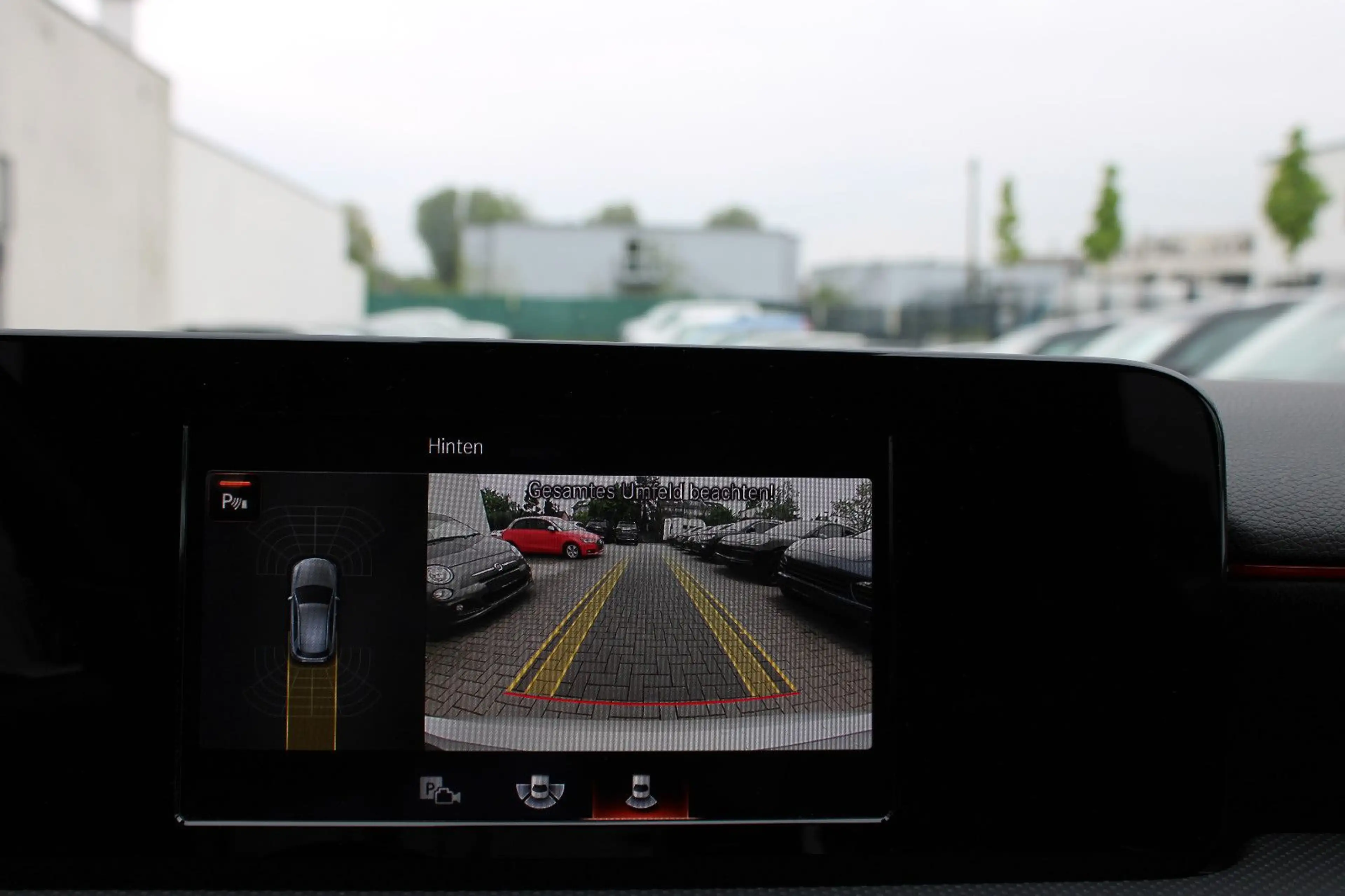 Mercedes-Benz A 220 4Matic/AMG/Night/Navi/Klima/Sitzhzg/Kamera — photo 13