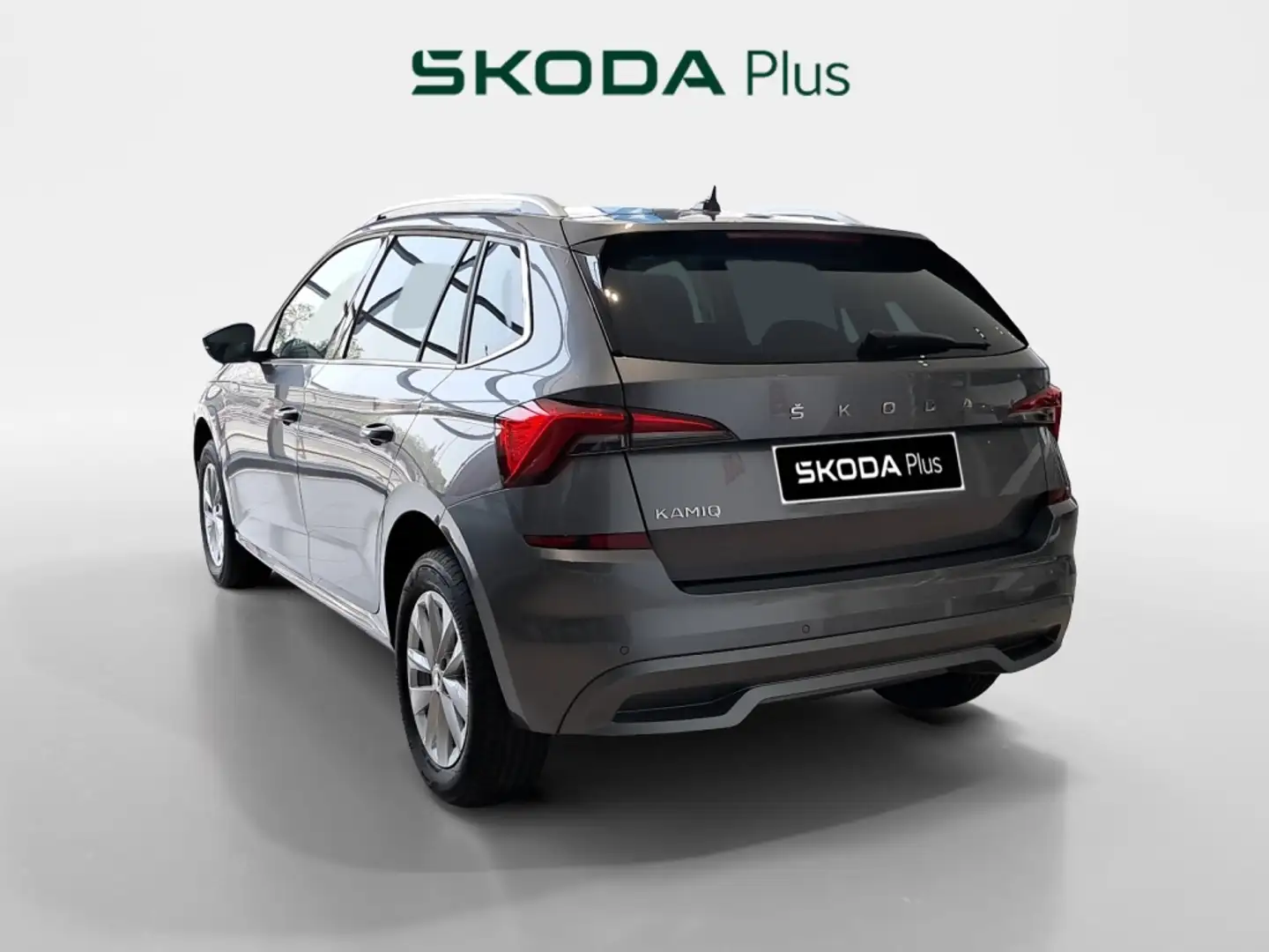 Skoda Kamiq TODOTERRENO 1.0 TSI 81KW DSG AMBITION 110 5P Gris - 2