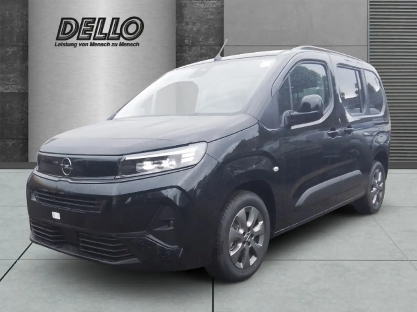 Opel Combo Life 1.2 Turbo Multimedia+RFK+SHZ+Designpack Černá - 1