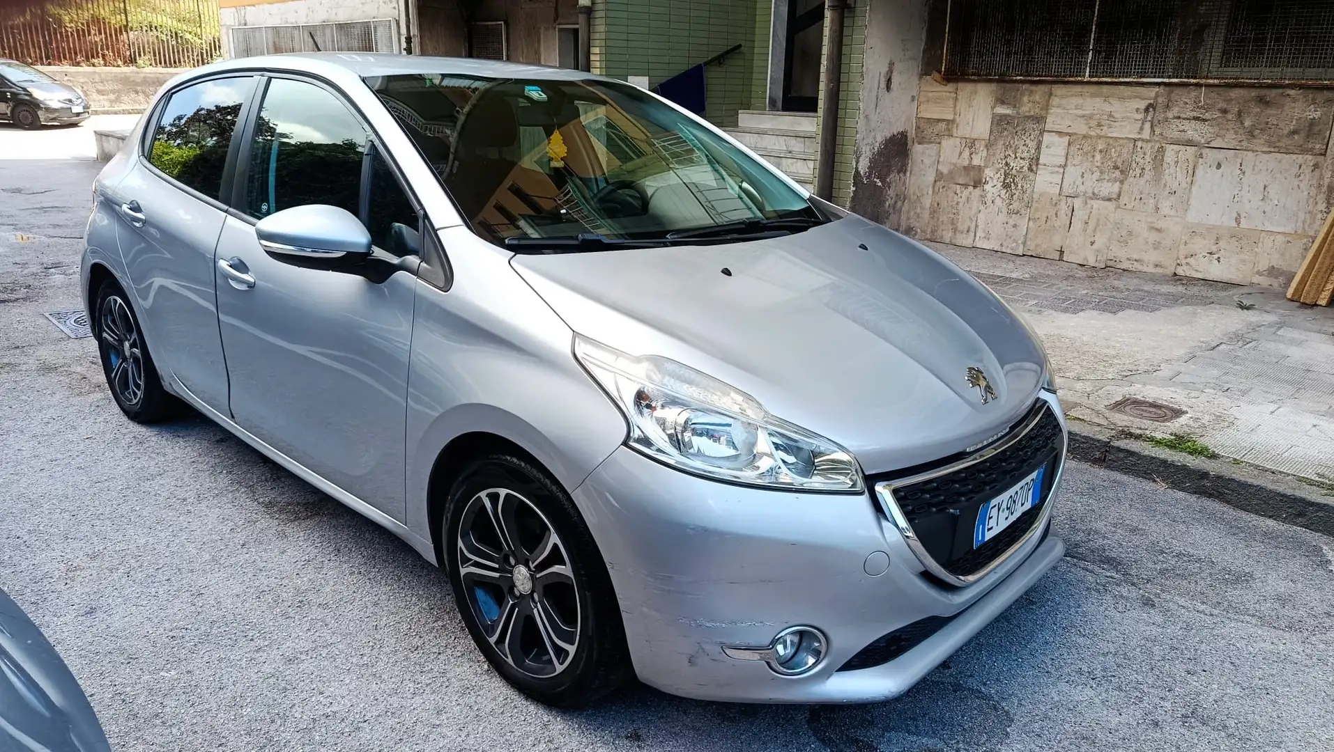 Peugeot 208 5p 1.4 vti 16v Allure gpl 95cv - 1