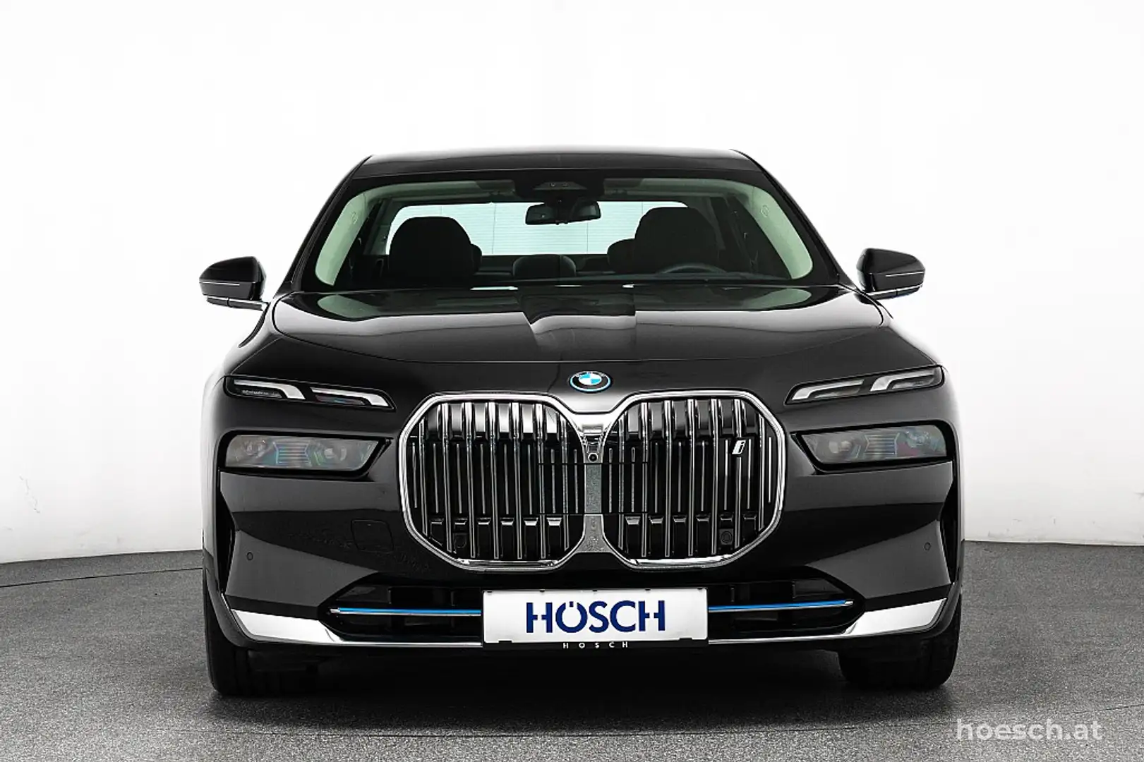 BMW i7 xDrive60 NEUWAGENZUSTAND -41% Schwarz - 2