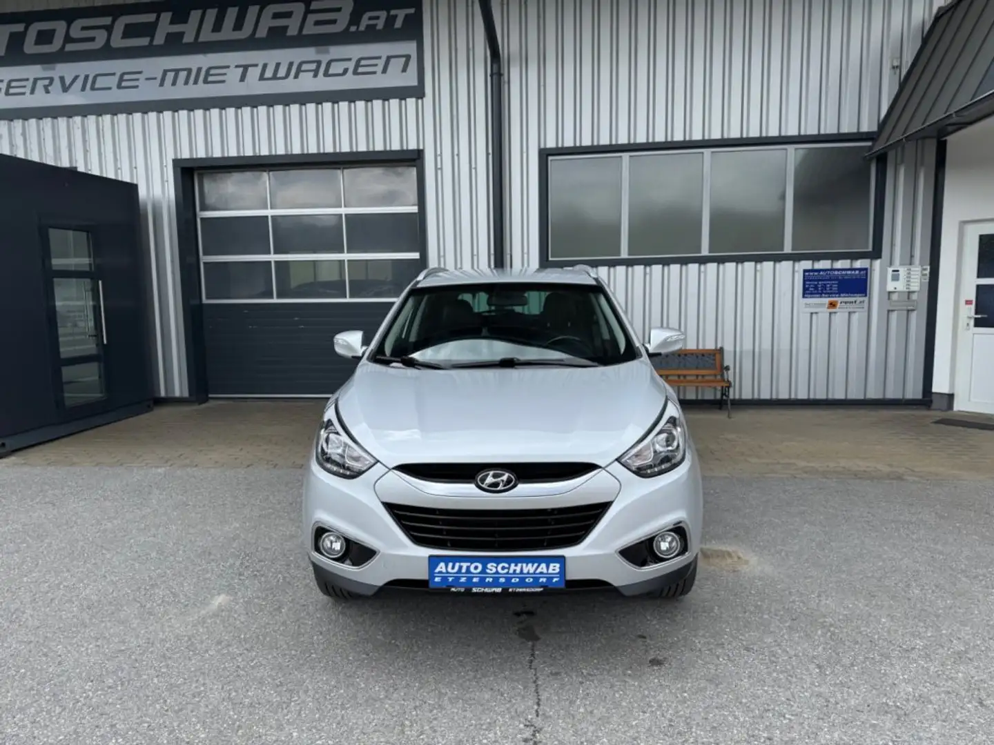 Hyundai iX35 Premium 2WD Grijs - 2