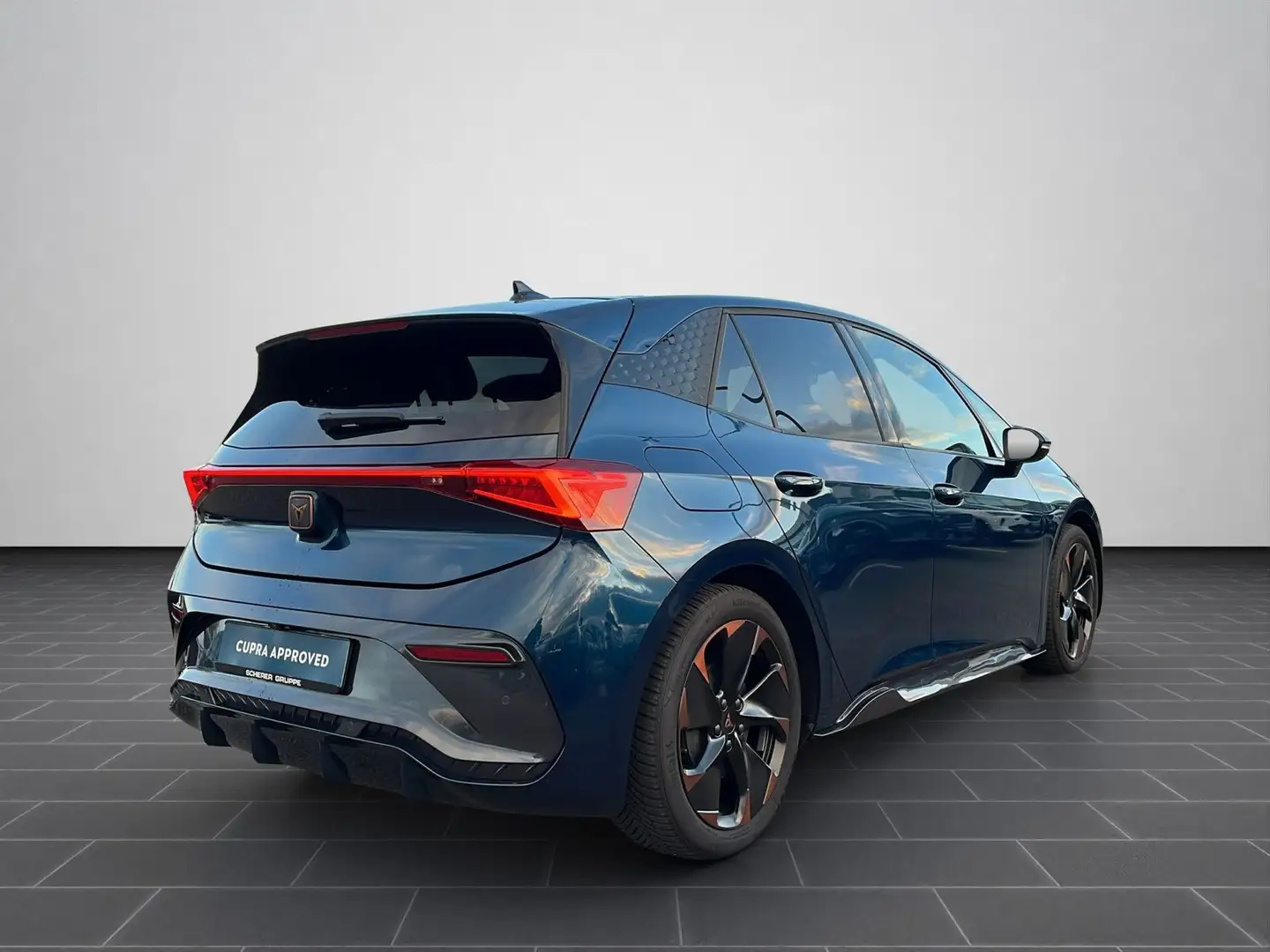 CUPRA Born 150 NAVI KAM ACC KESSY 19ZOLL PRIVACY Blau - 2