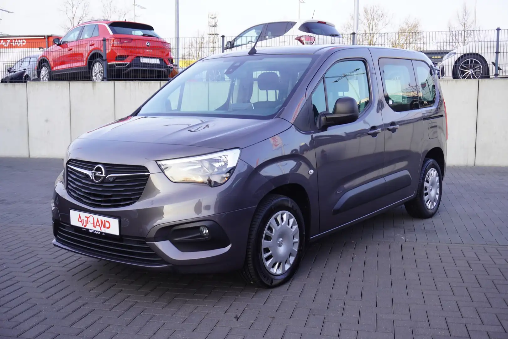 Opel Combo Life E 1.2 Edition Navi Tempomat Klima DAB Grau - 2
