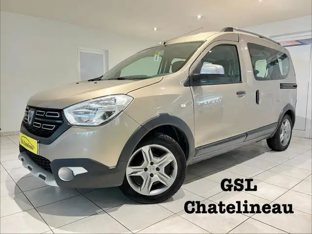 Dacia Dokker GARANTIE 3ANS 1.6i 100cv Stepway 5pl Navi/Caméra/