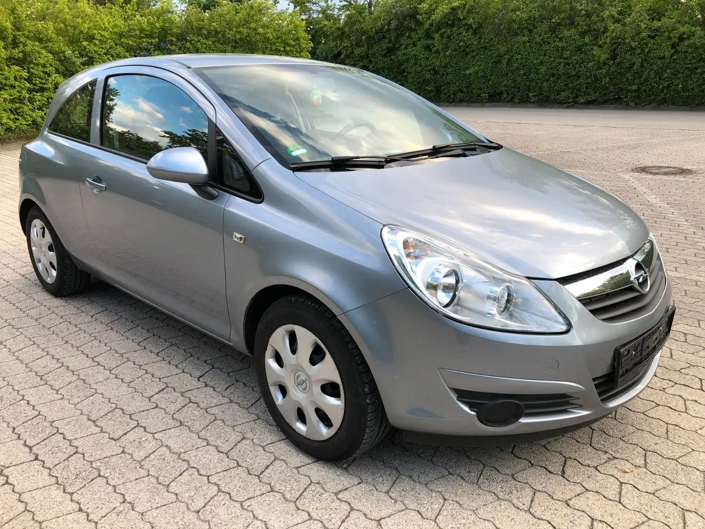 Opel Corsa 1.2 Twinport Edition *Klima* TÜV 10/2024* siva - 2