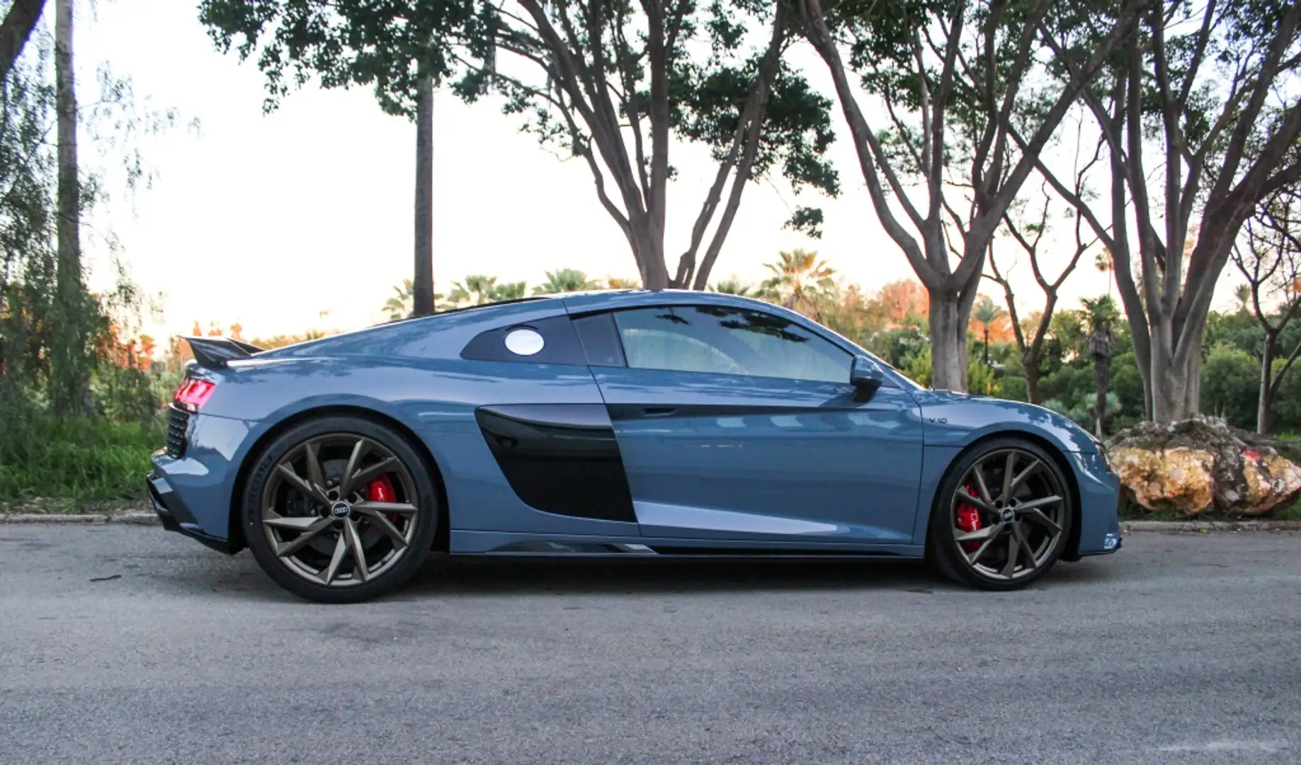 Audi R8 V10 FSI Performance quattro S tronic 456kW Blue - 2