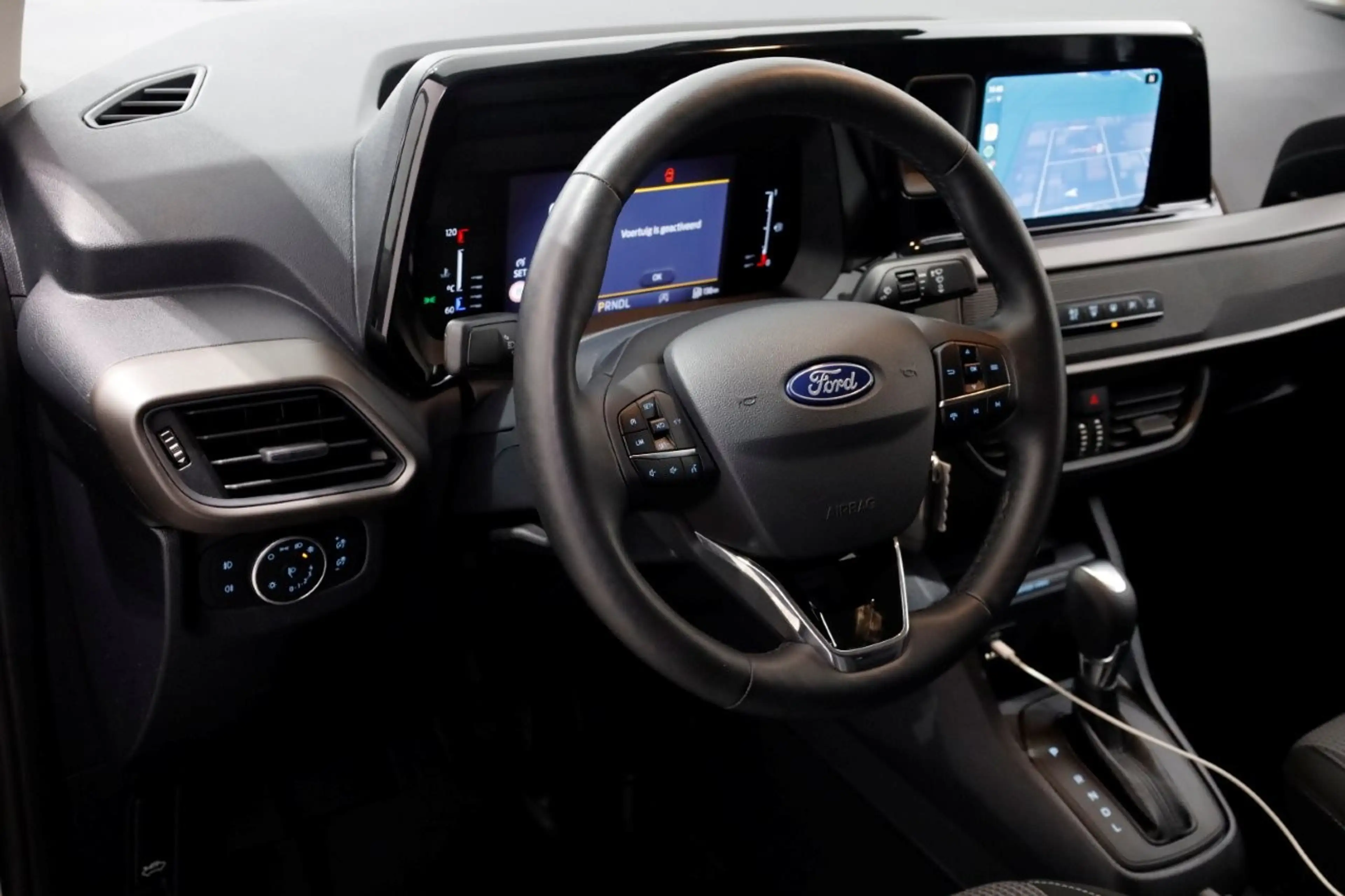 Ford Transit Courier 1.0 EcoBoost 125pk Automaat Trend Airco/Navi/Camer — photo 12