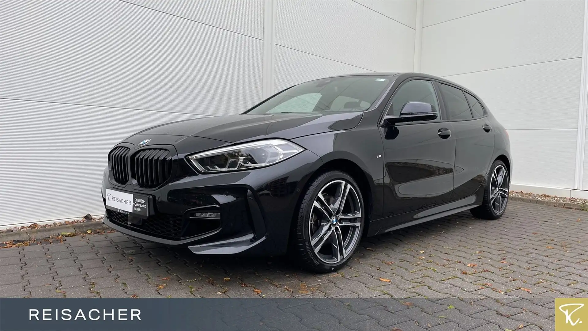 BMW 118 i Aut. M Sport,LCProf.AHK,RFK,HIFI,LED Schwarz - 1