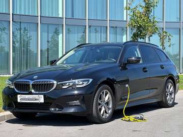 3-serie Touring 320e Sport Line PHEV // Panorama D