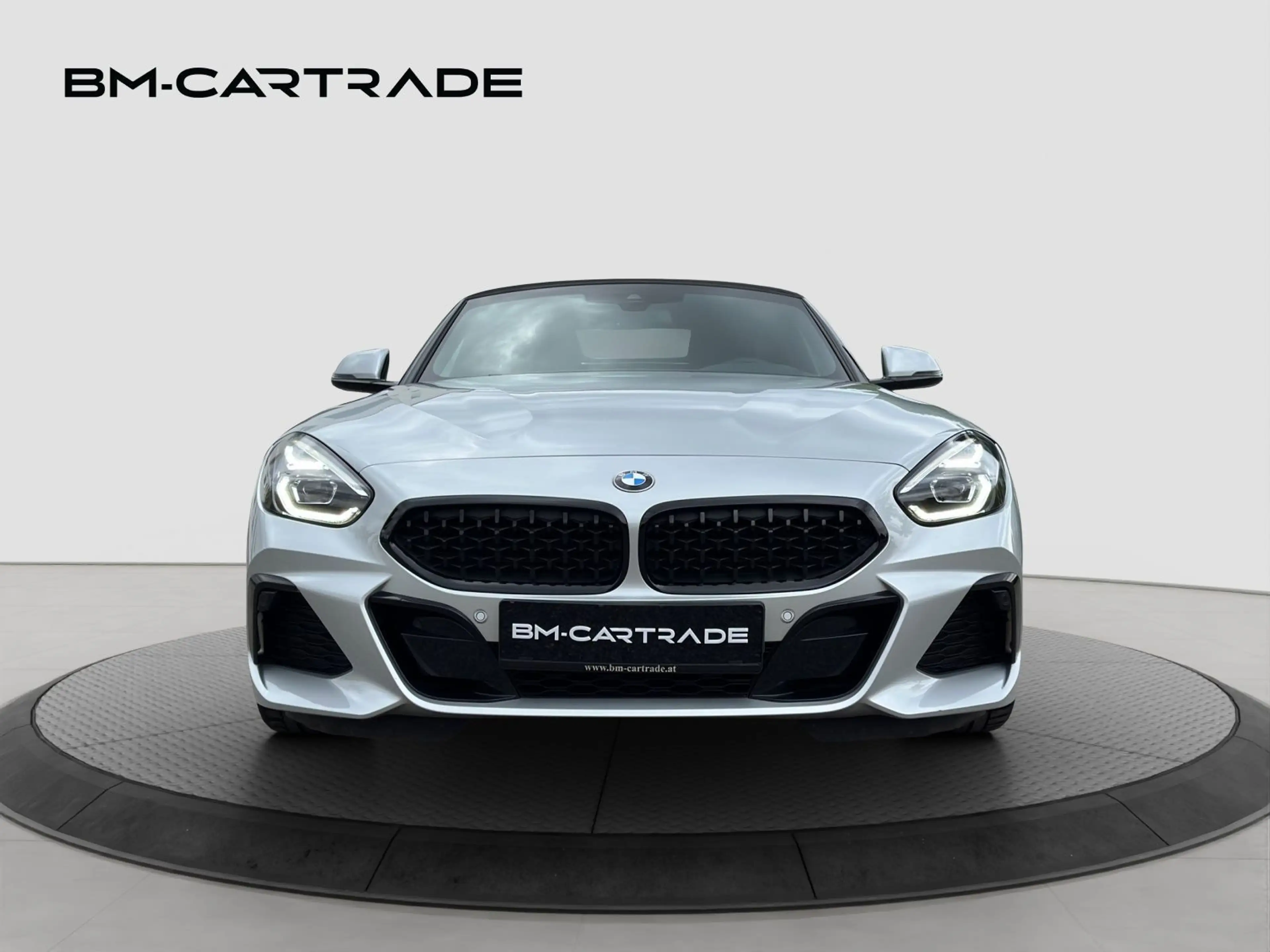 BMW Z4 sDrive 20i M Sport — photo 2