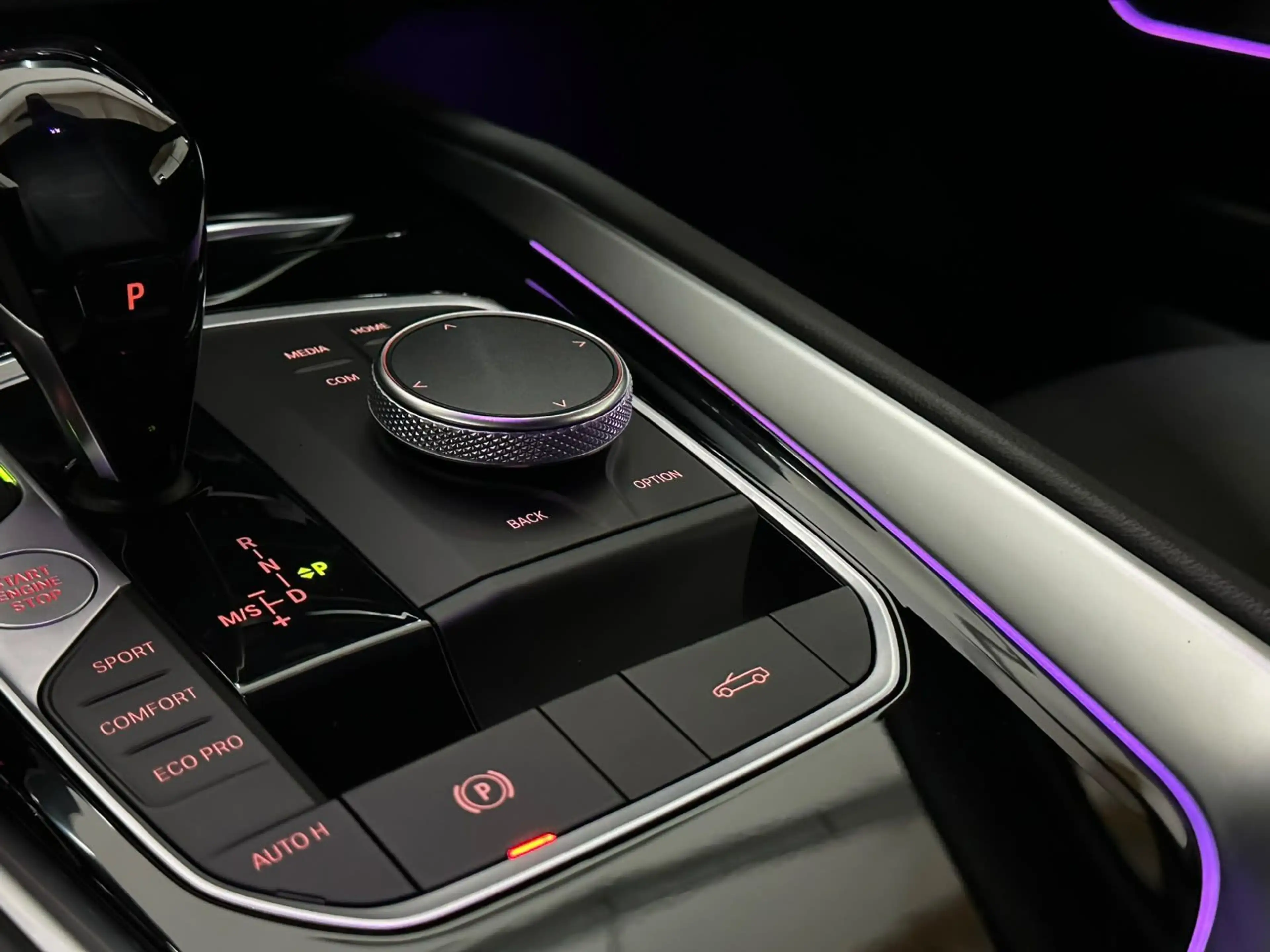 BMW Z4 sDrive 20i M Sport — photo 13