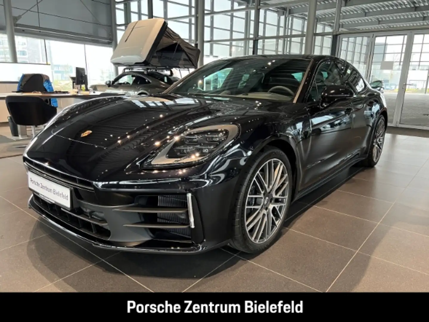 Porsche Panamera 4 /HD-Matrix/Bose/Beifahrerdisplay/Panorama/21'' Fekete - 1