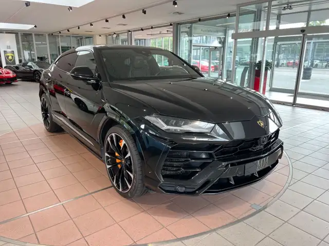 Lamborghini Urus B&O/23"/AHK/ACC/ANIMA/NIGHTV./STANDH