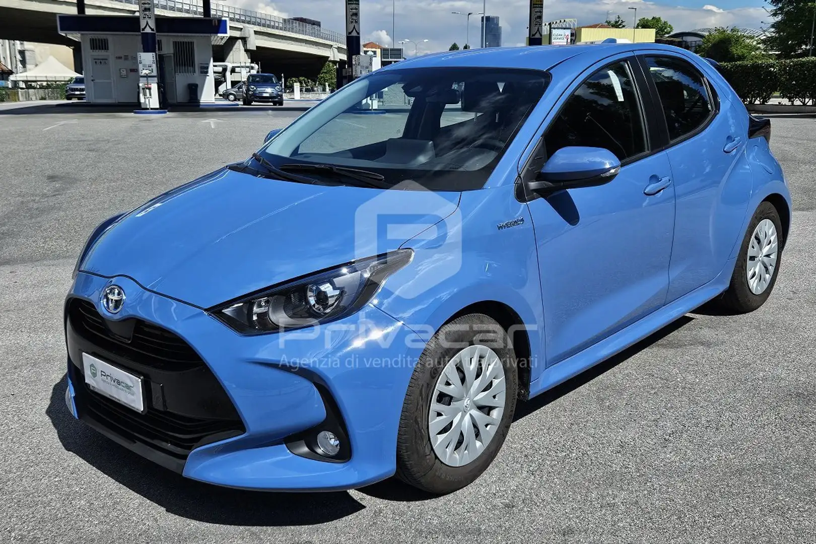 Toyota Yaris Yaris 1.5 Hybrid 5 porte Active Blau - 1