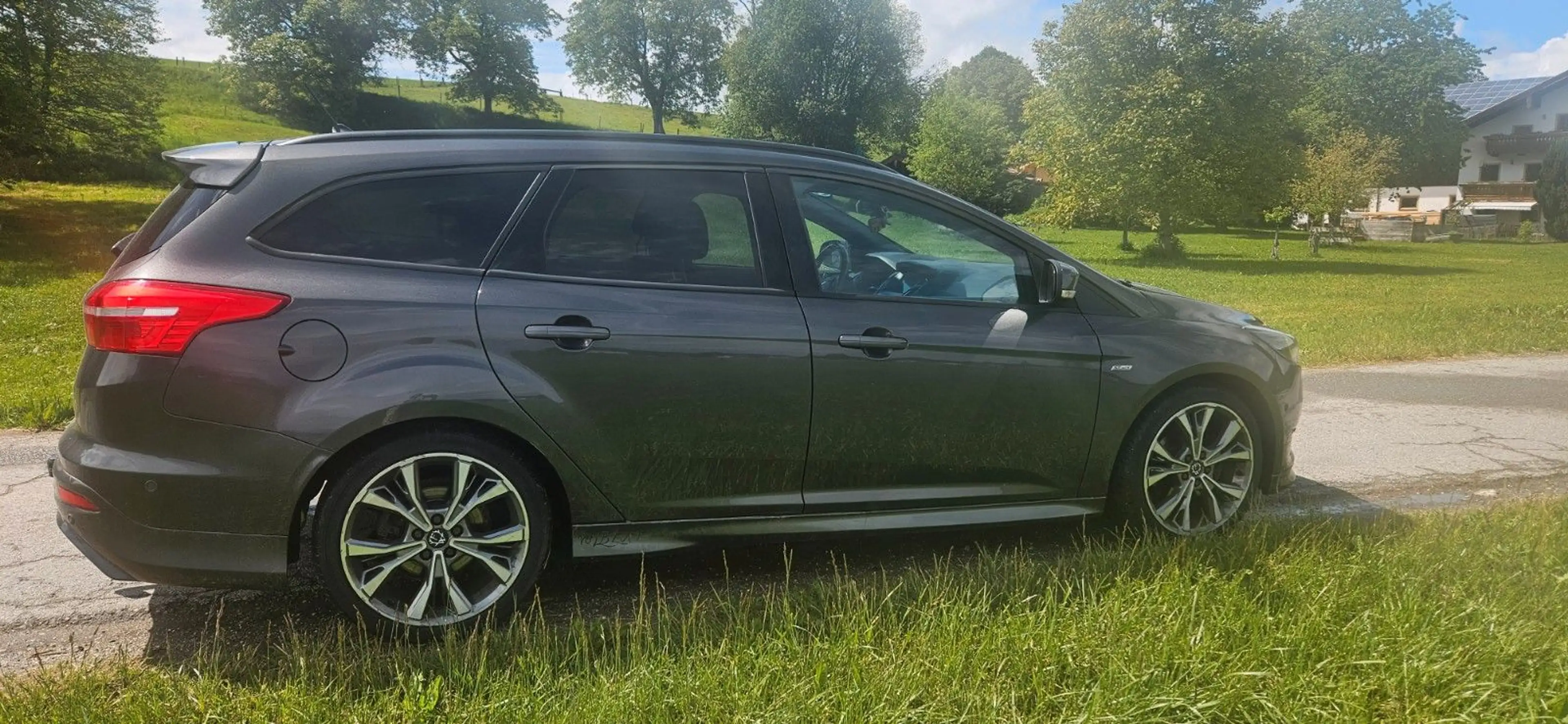 Ford Focus Turnier ST-Line,8fach,RFK,Navi,Sh,AHK,ZR n — photo 5