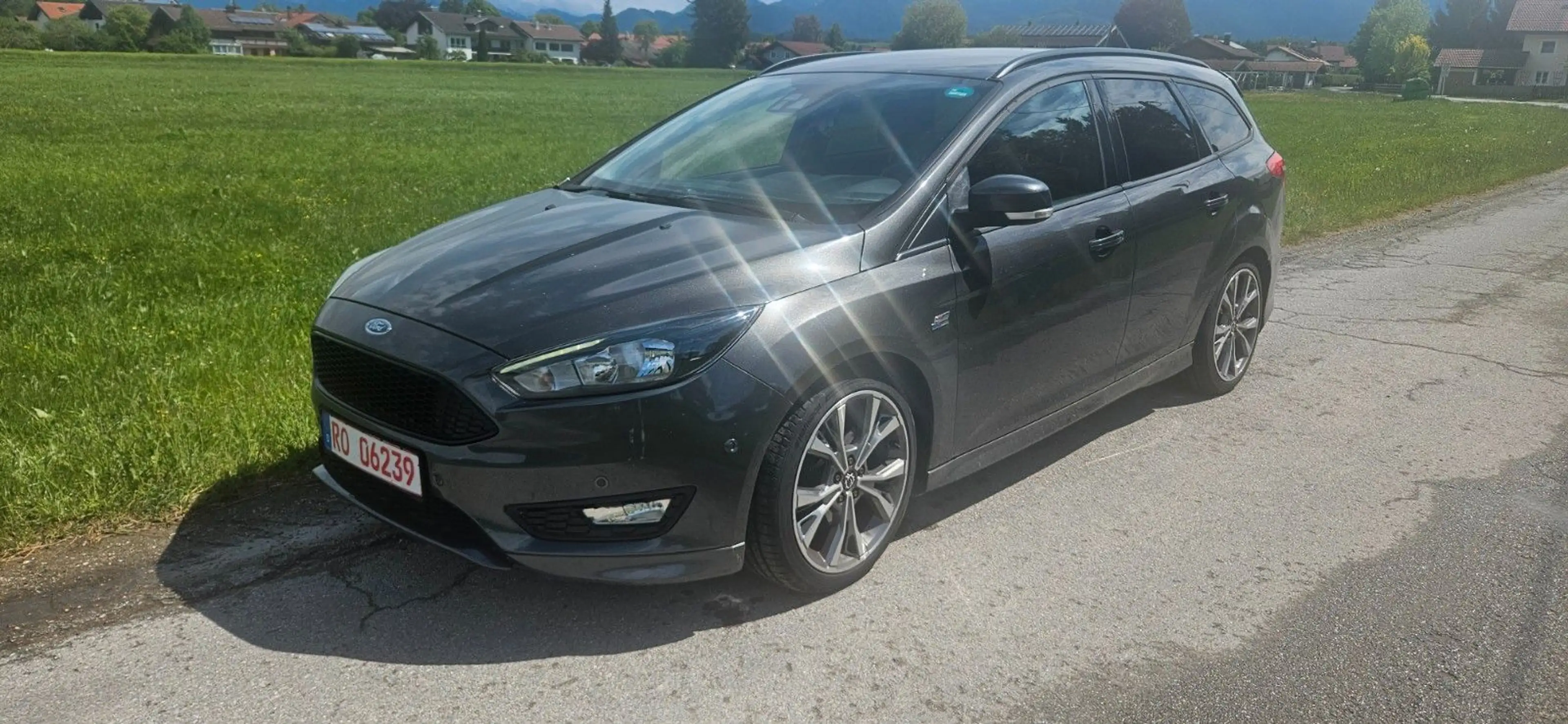 Ford Focus Turnier ST-Line,8fach,RFK,Navi,Sh,AHK,ZR n