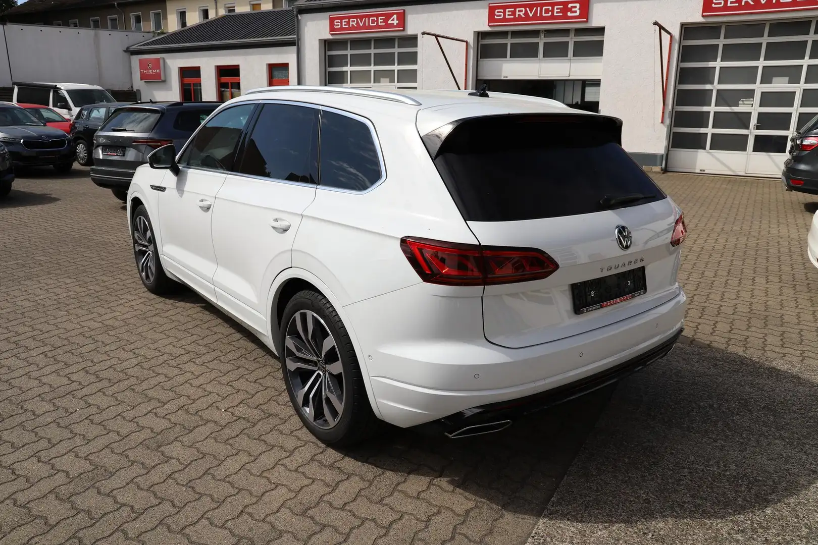 Volkswagen Touareg 231PS TDI R-Line - Innovision/Matrix/21"/360°/L... Blanc - 2