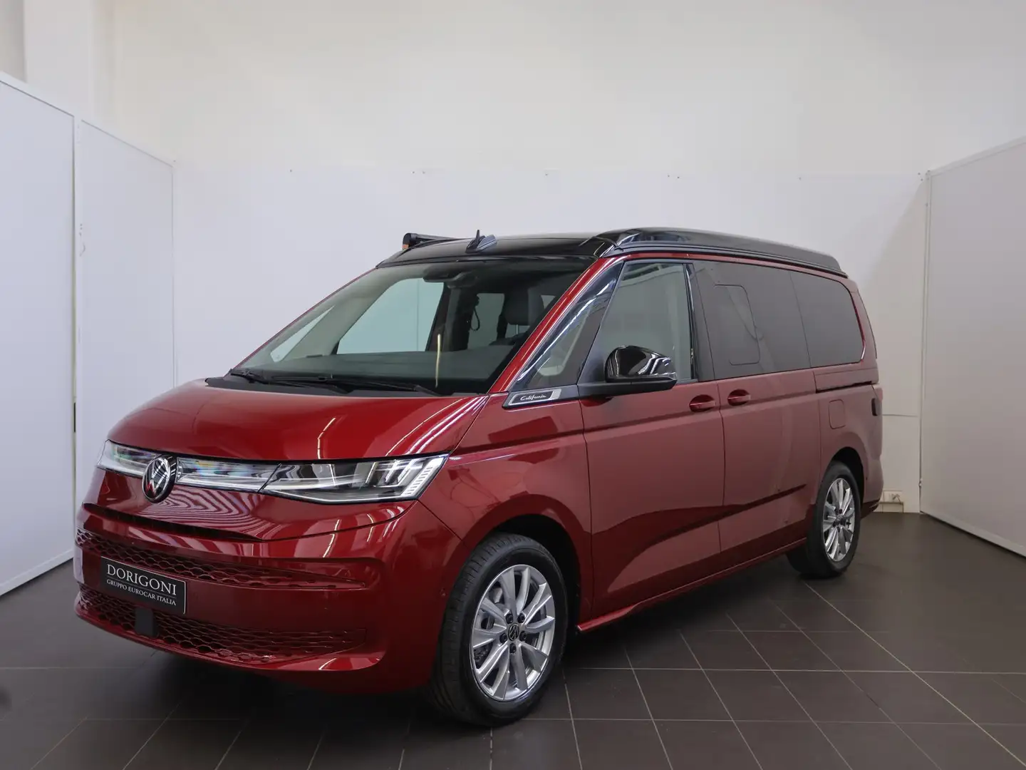 Volkswagen T7 California California T7 2.0 tdi Ocean 150cv DSG7 Rosso - 1