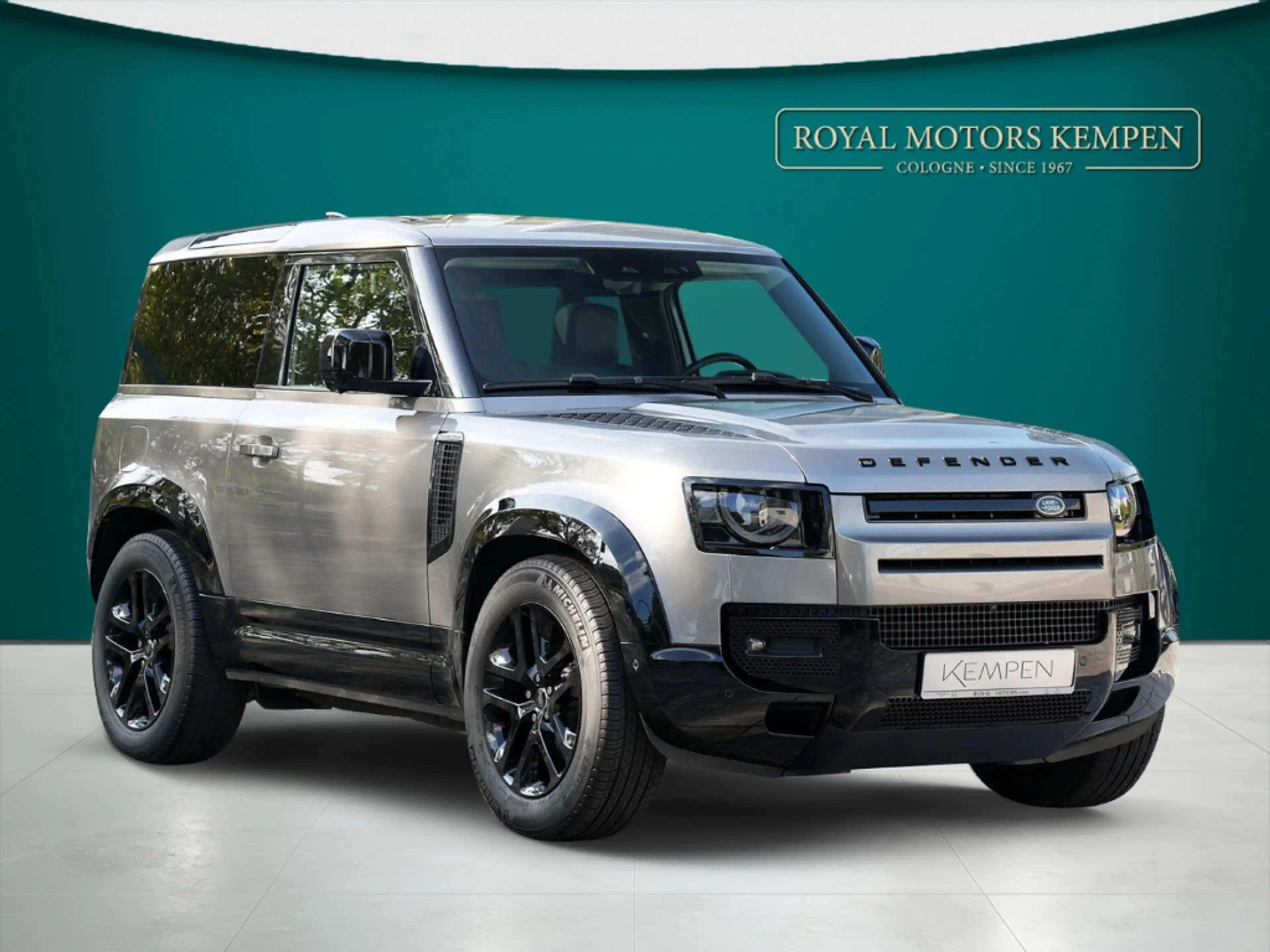 Land Rover Defender D250 90 XS Edition AWD Matrix LED Pano AHK — photo 2