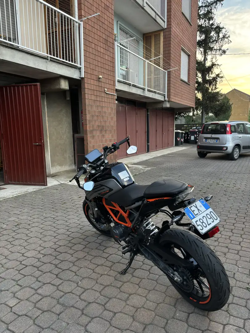 KTM 125 Duke - 2