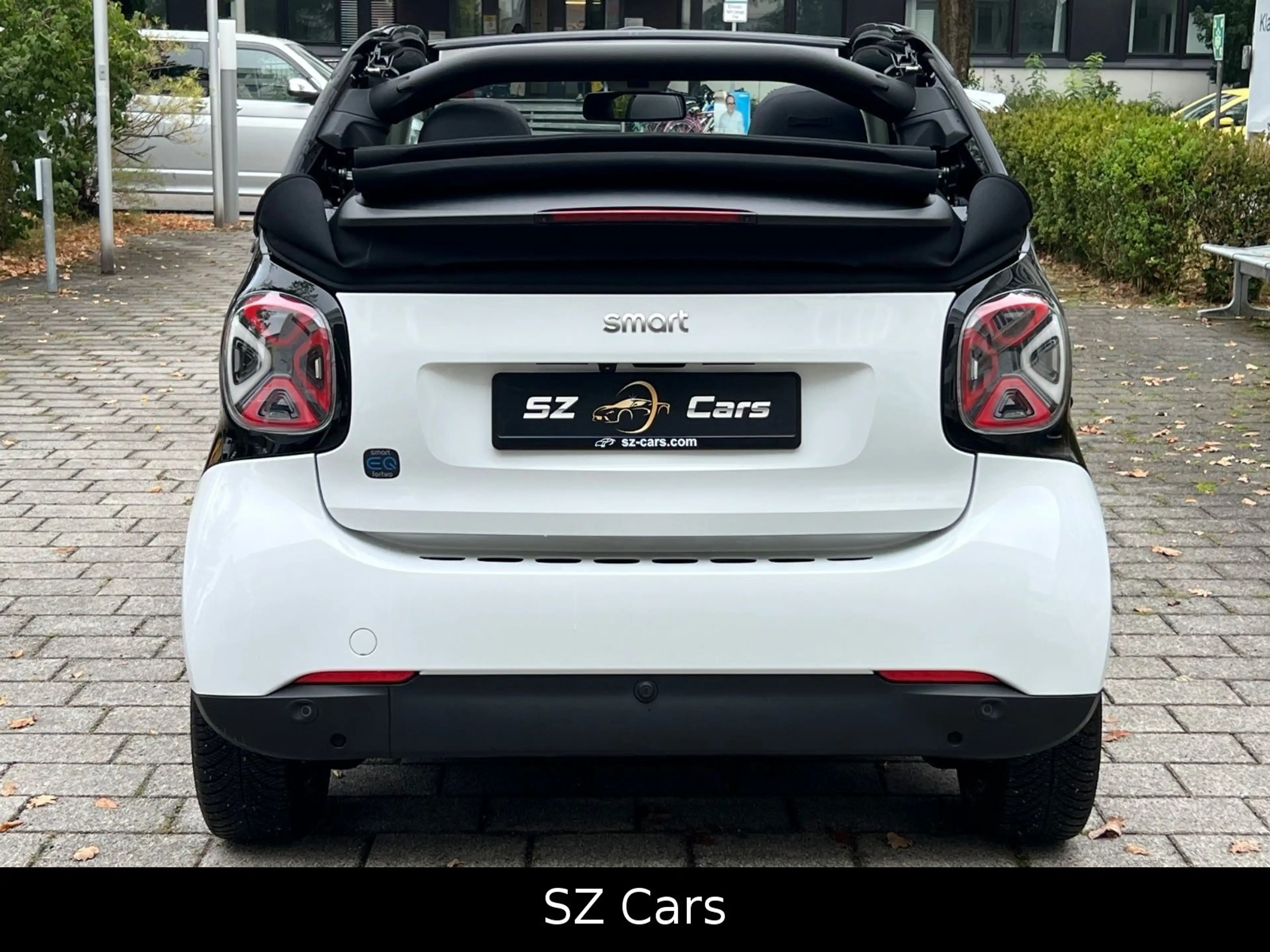 smart forTwo Cabrio electric drive / EQ SHZ NAVI KAM — photo 7