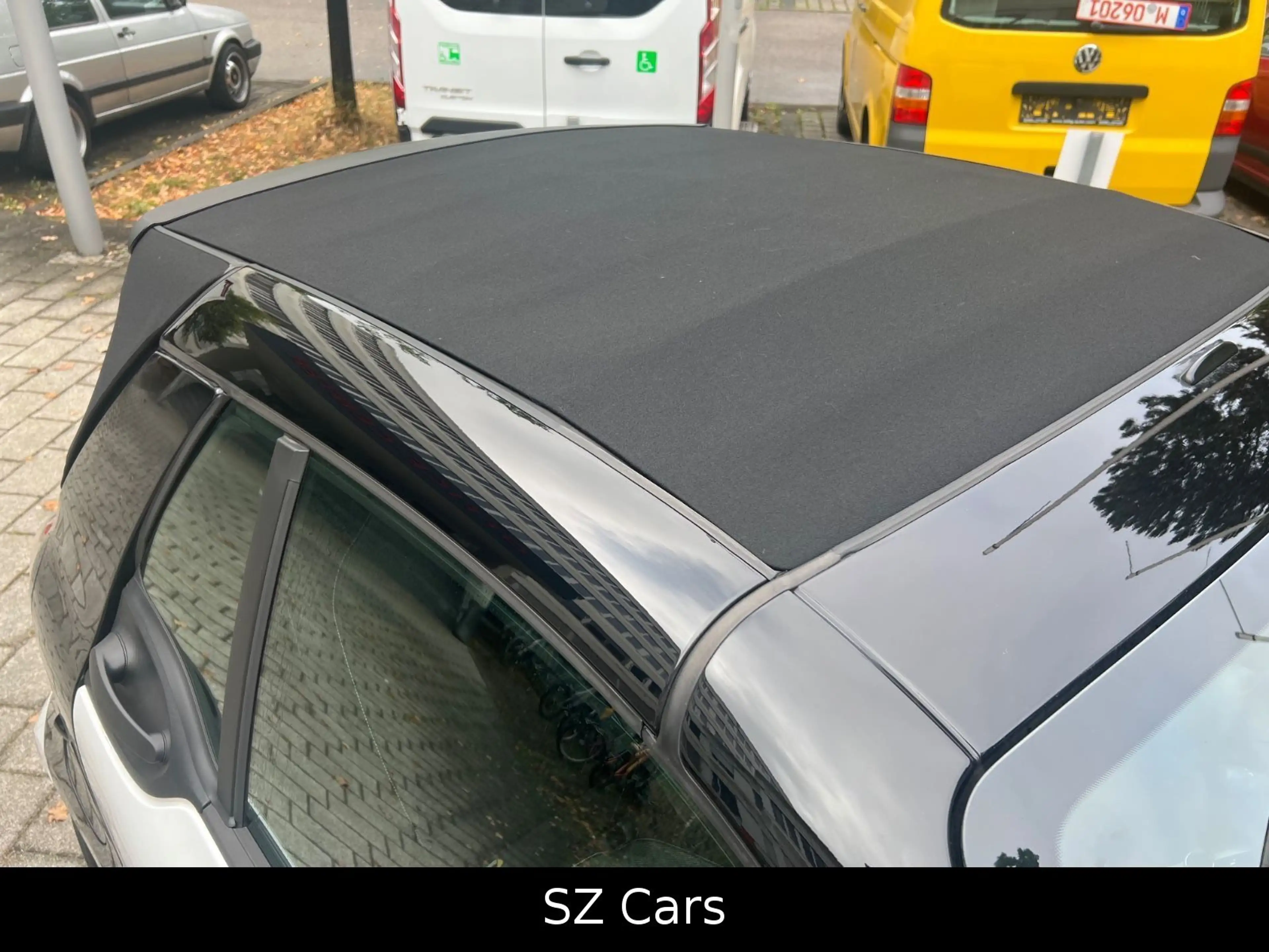 smart forTwo Cabrio electric drive / EQ SHZ NAVI KAM — photo 12