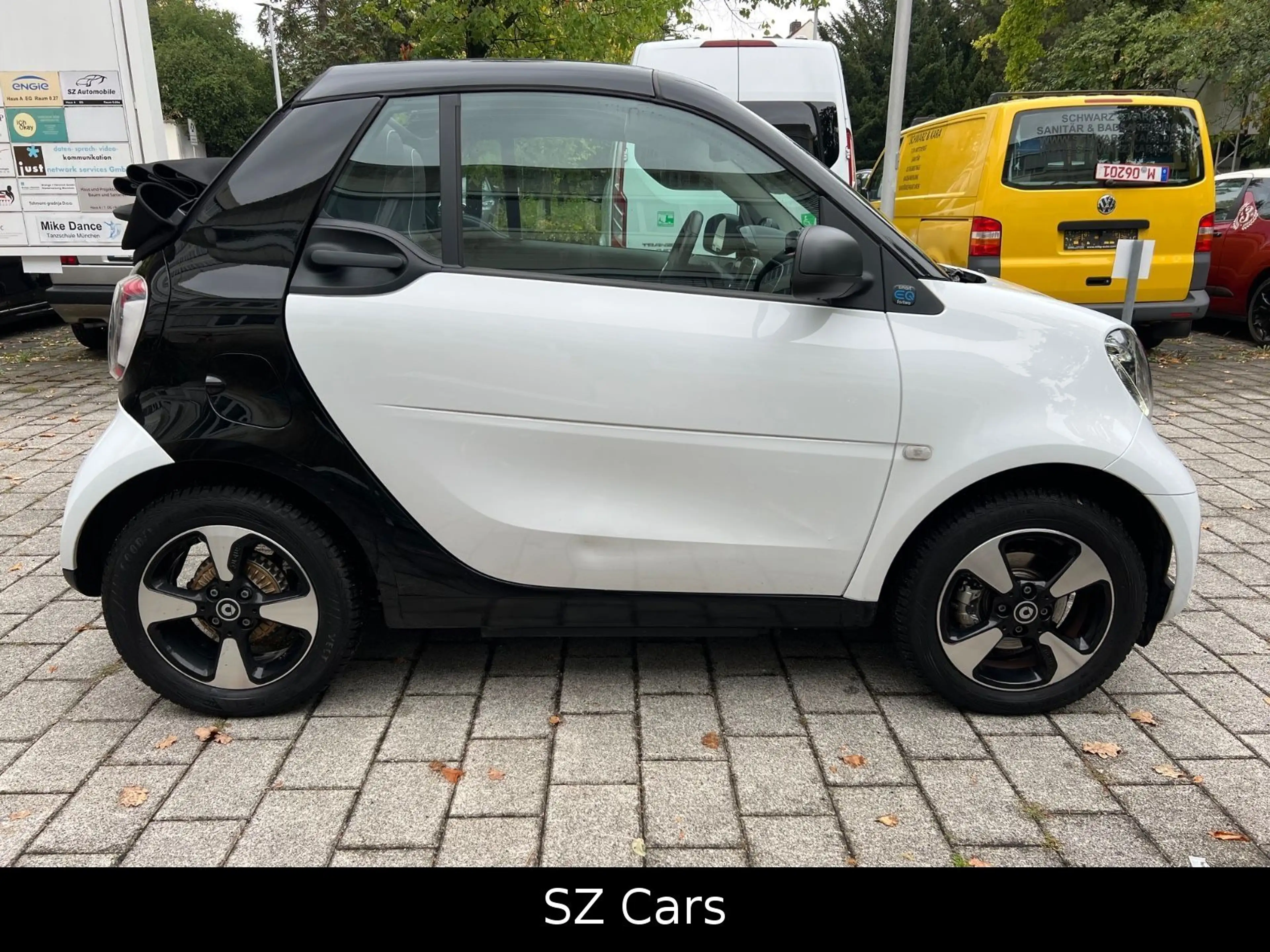 smart forTwo Cabrio electric drive / EQ SHZ NAVI KAM — photo 5