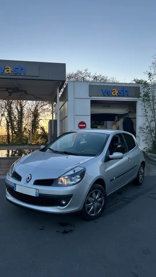 Renault Clio 1.2 16V 75 Expression