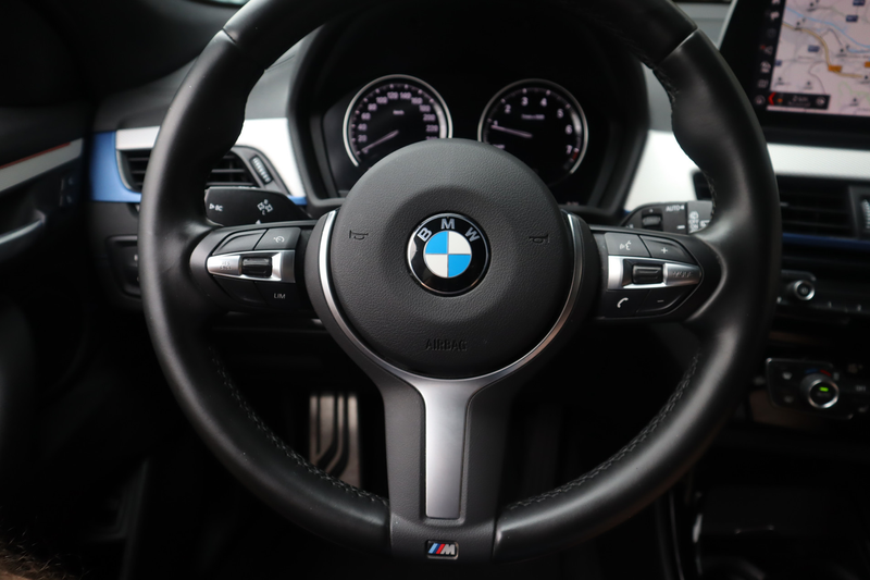 BMW X2 sDrive20i M-sport | M-seats | HuD | 19” | Camera | — photo 13