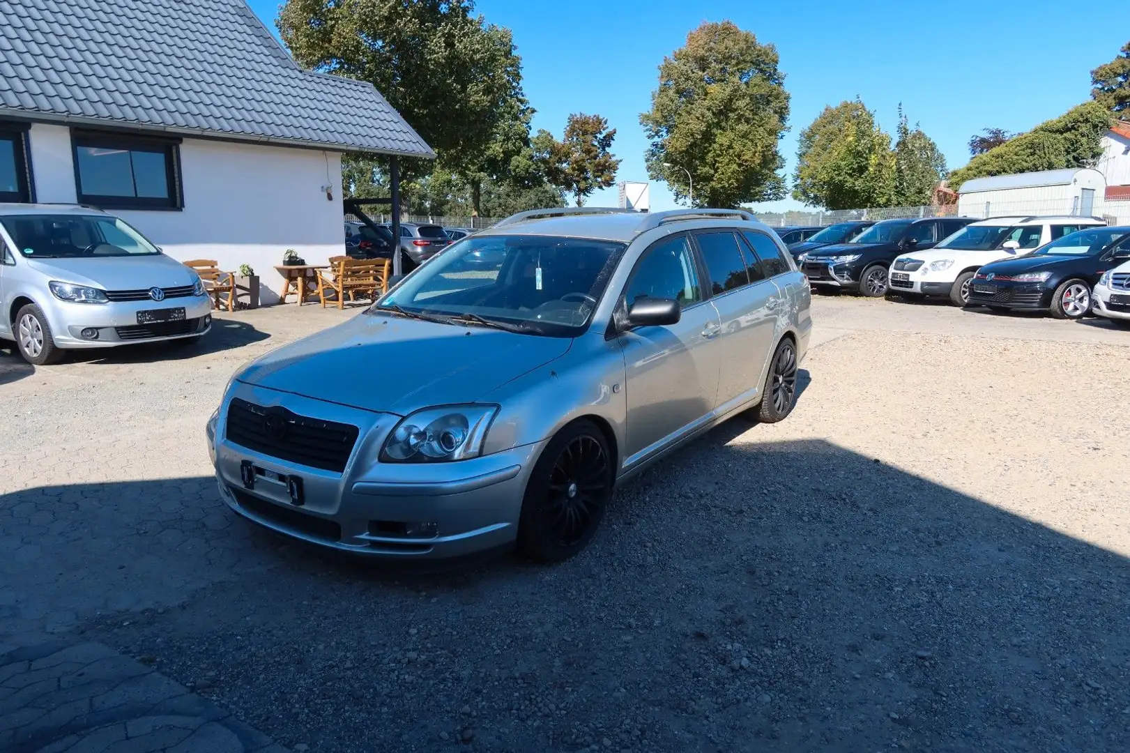 Toyota Avensis Kombi 2.0 D-4D Executive|85 KW|NAV|EU 4| Plateado - 1