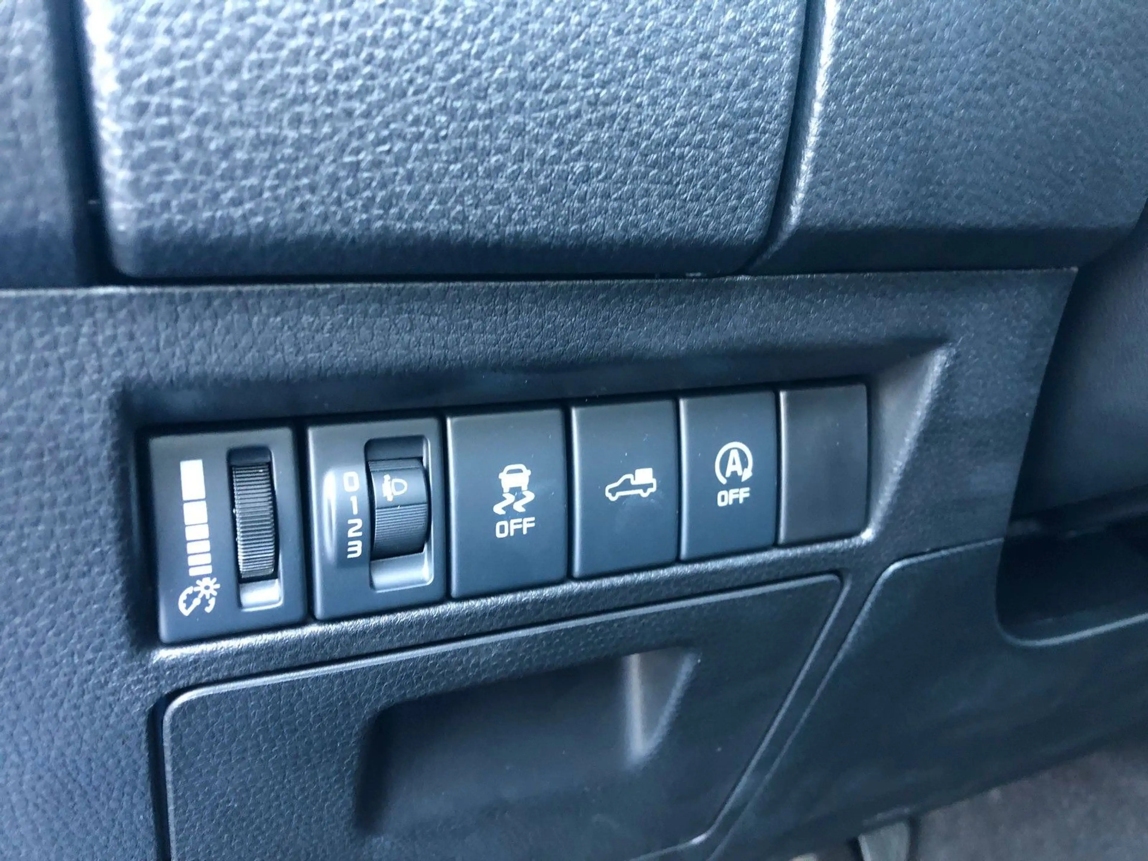Isuzu D-Max Space Cab LS AT neues Modell +SOFORT+ — photo 14
