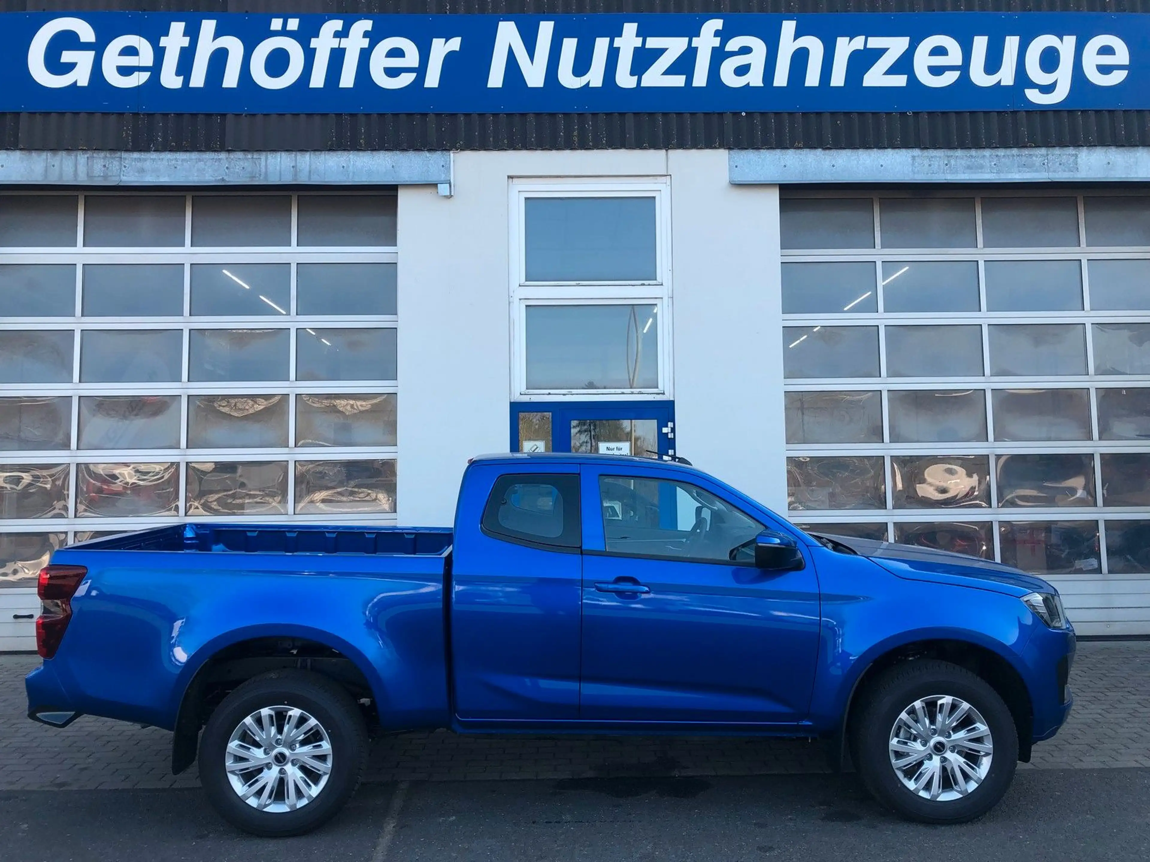 Isuzu D-Max Space Cab LS AT neues Modell +SOFORT+ — photo 6