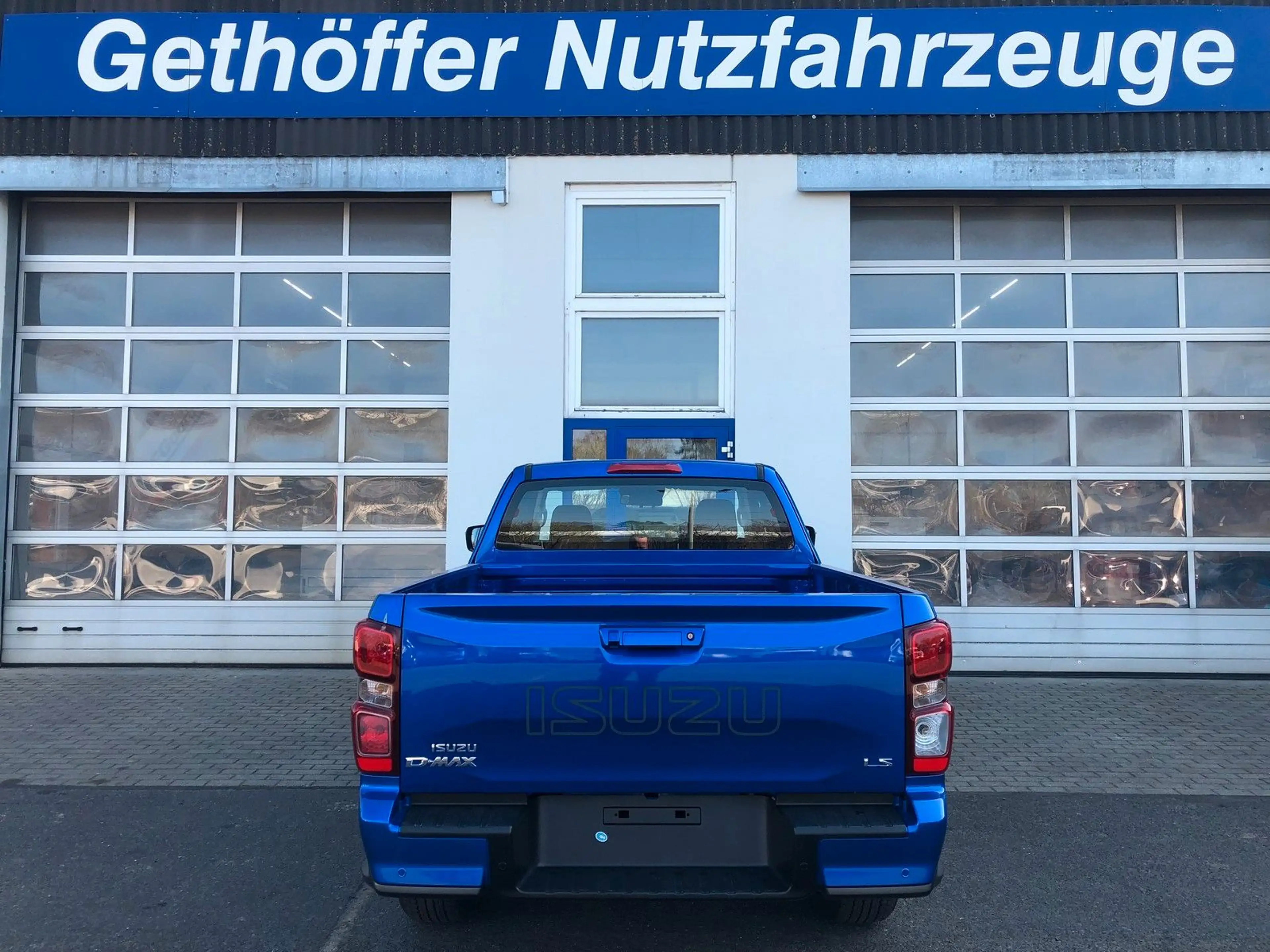 Isuzu D-Max Space Cab LS AT neues Modell +SOFORT+ — photo 7