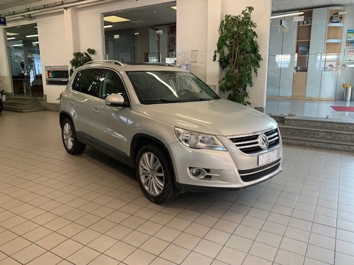 Volkswagen Tiguan Tiguan I 2007 2.0 tdi Sport Grigio - 1