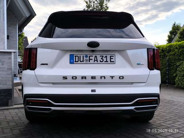 Imagine Kia Sorento Sorento 1.6T-GDI Hybrid AWD OPF Aut. Platinum