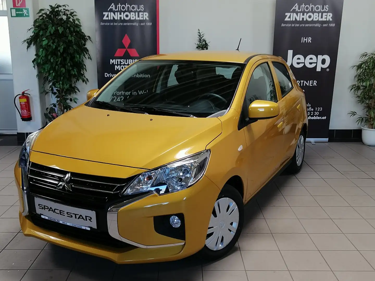Mitsubishi Space Star 1,2 MIVEC AS&G Inform Winterräder gratis Yellow - 1