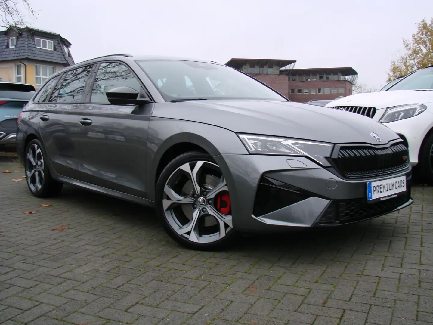 Skoda Octavia RS 2.0TSi AHK ACC LED Kamera Gris - 1