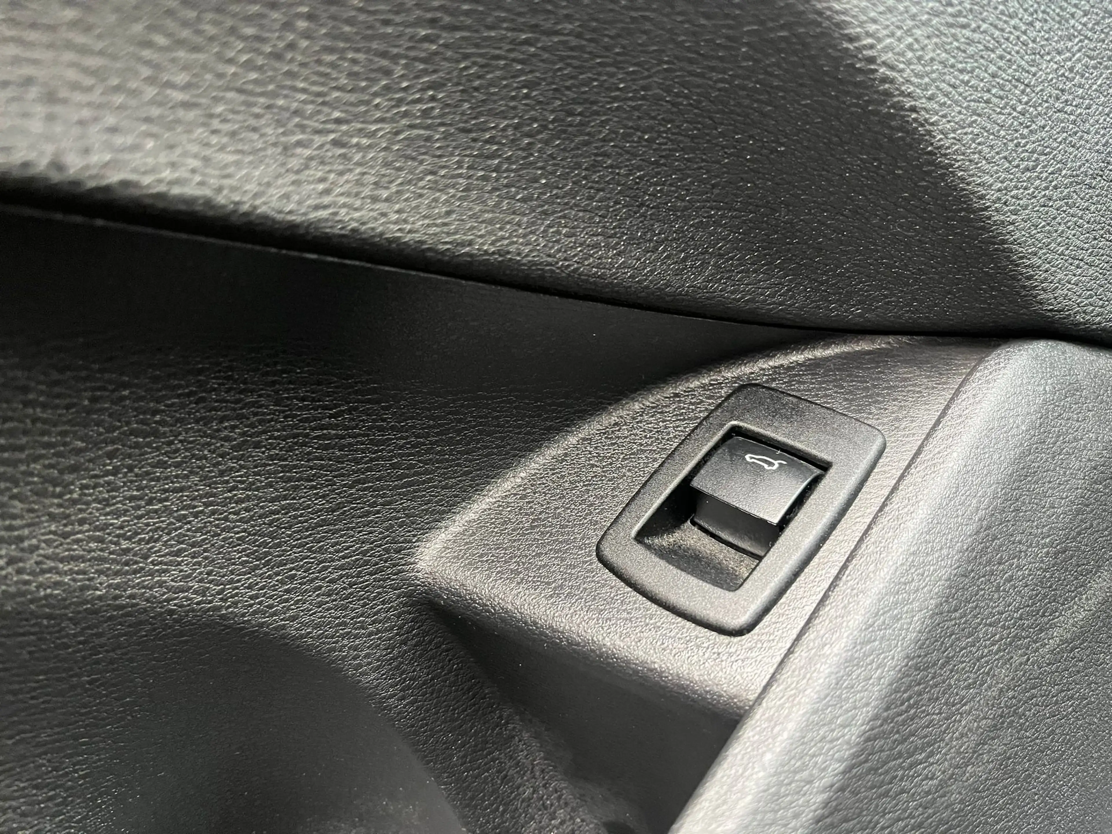Mercedes-Benz A 35 AMG AMG A 35 4Matic AMG Speedshift DCT 7G — photo 10