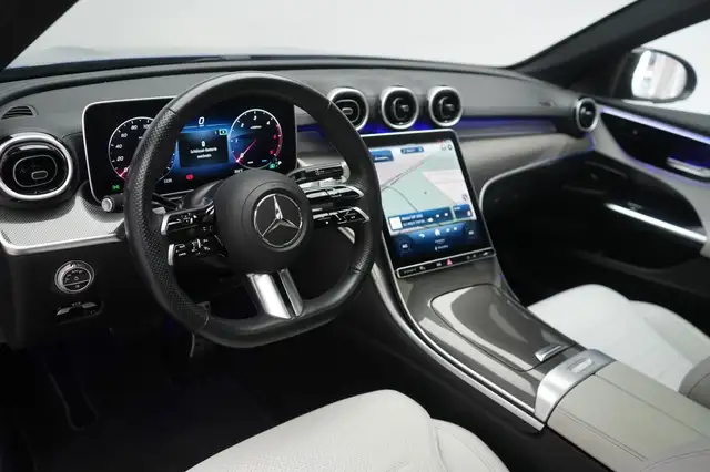 Mercedes-Benz C-Class view 10