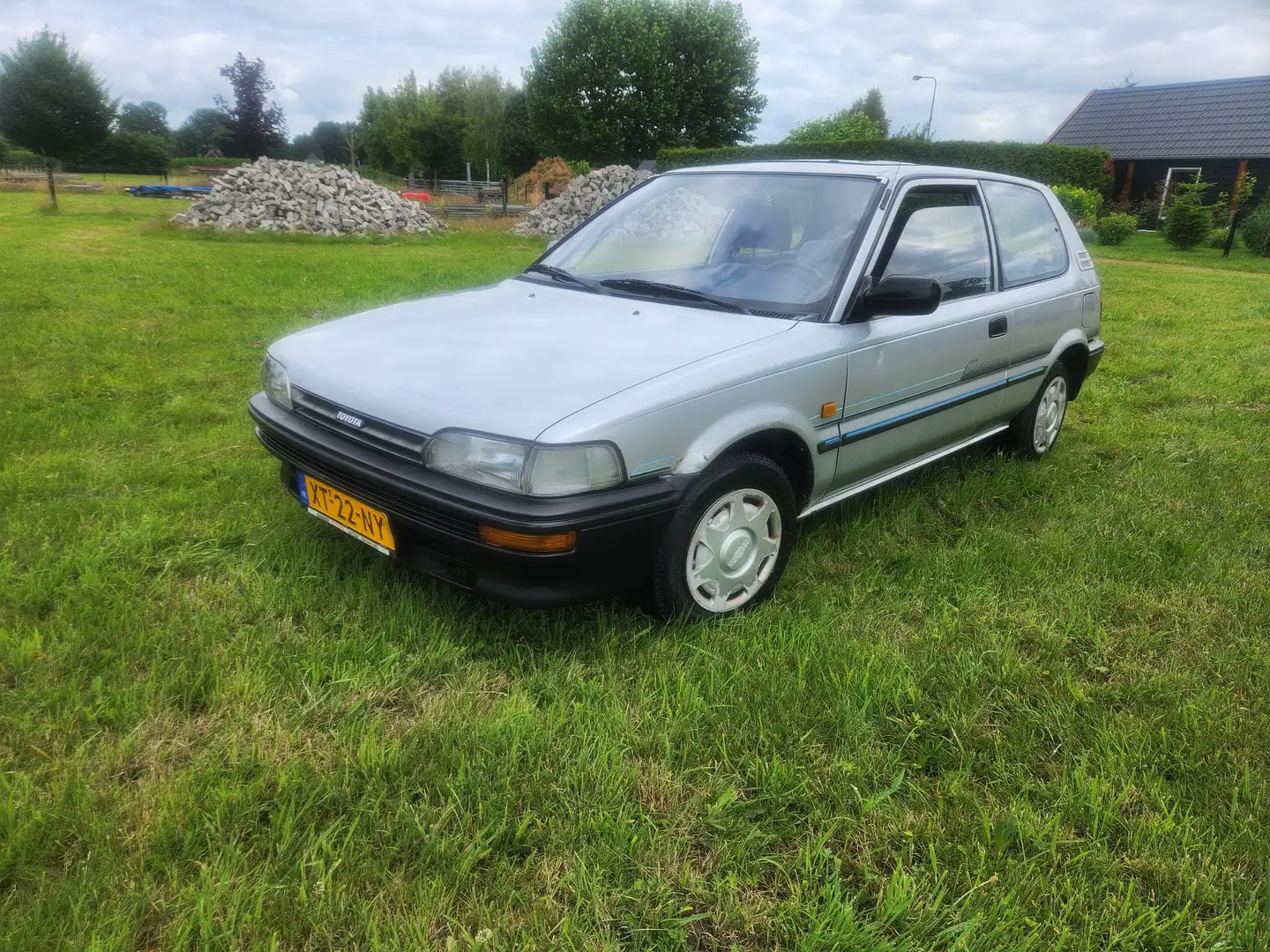 Toyota Corolla Corolla 1.3 Zilver - 1