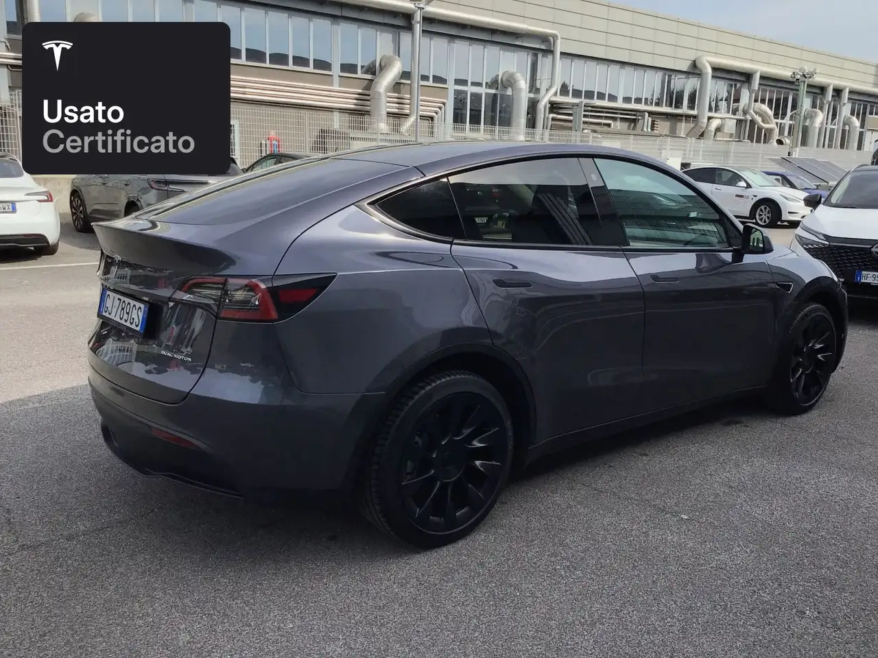 2022 Tesla Model Y Long Range AWD, photograph 9