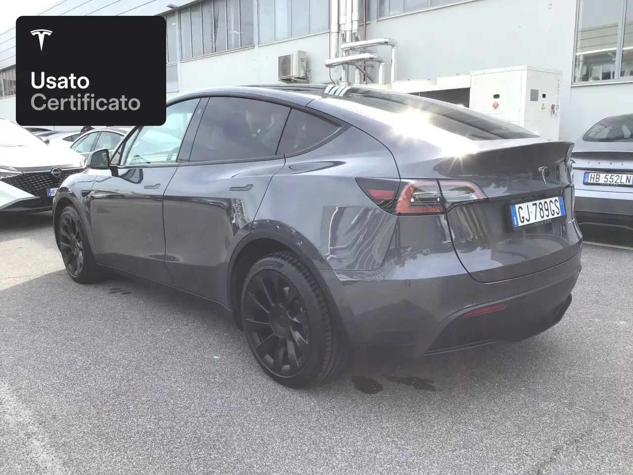 2022 Tesla Model Y Long Range AWD, photograph 7