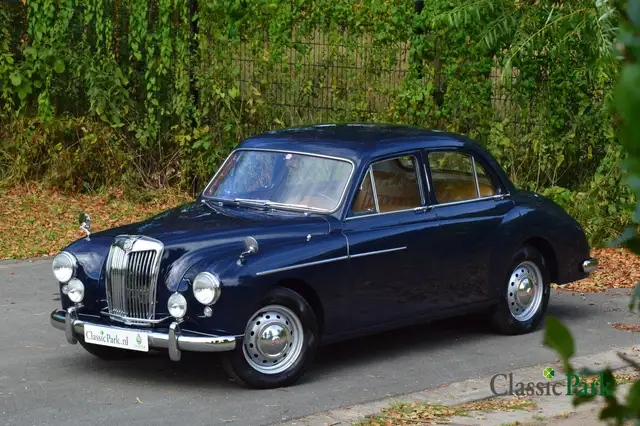 MG Magnette Saloon