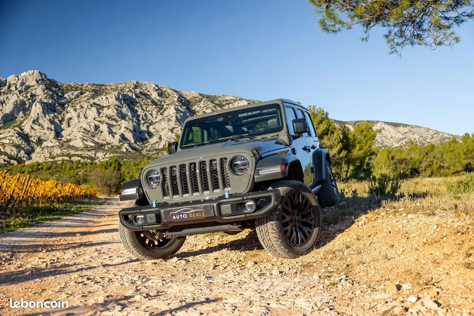 Jeep Wrangler 4xe 380 ch rubicon toit ovrt électrique Gris - 1
