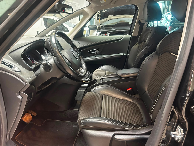 Renault Grand Scenic 1.3 TCe Bose Aut. NAVI-CRUISE-PDC-CAMERA-20inch-FU — photo 9