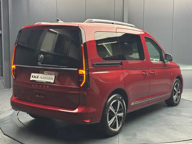Volkswagen Caddy view 5