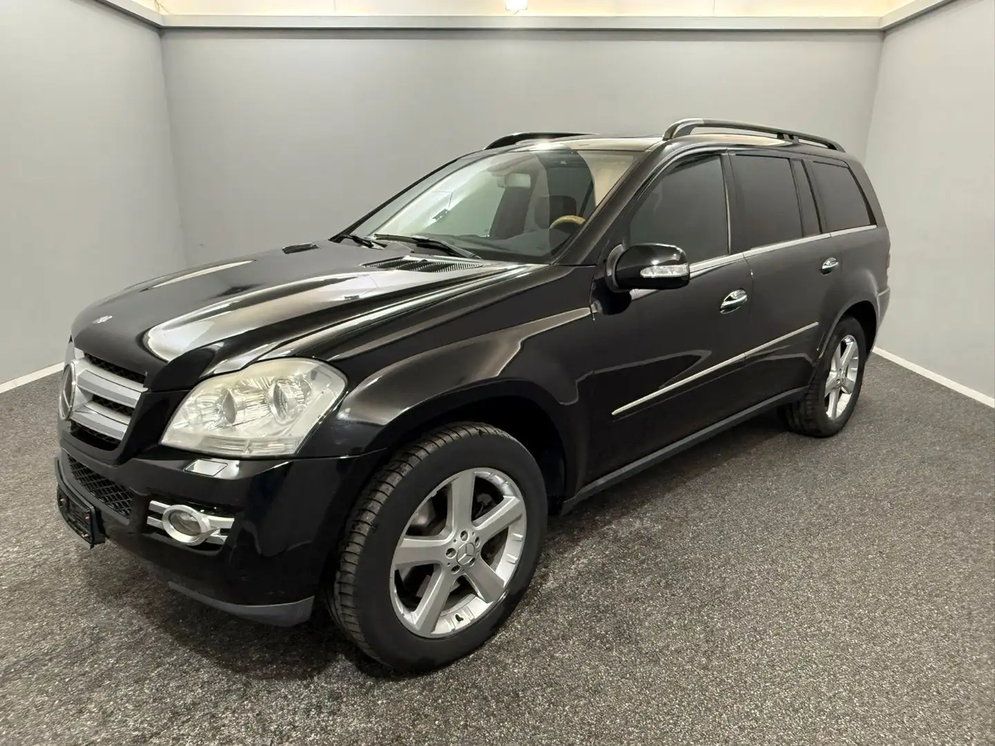 Mercedes-Benz GL 500 4Matic*DEUTSCH*2.HD*SCHECKHEFT*VOLL Noir - 1